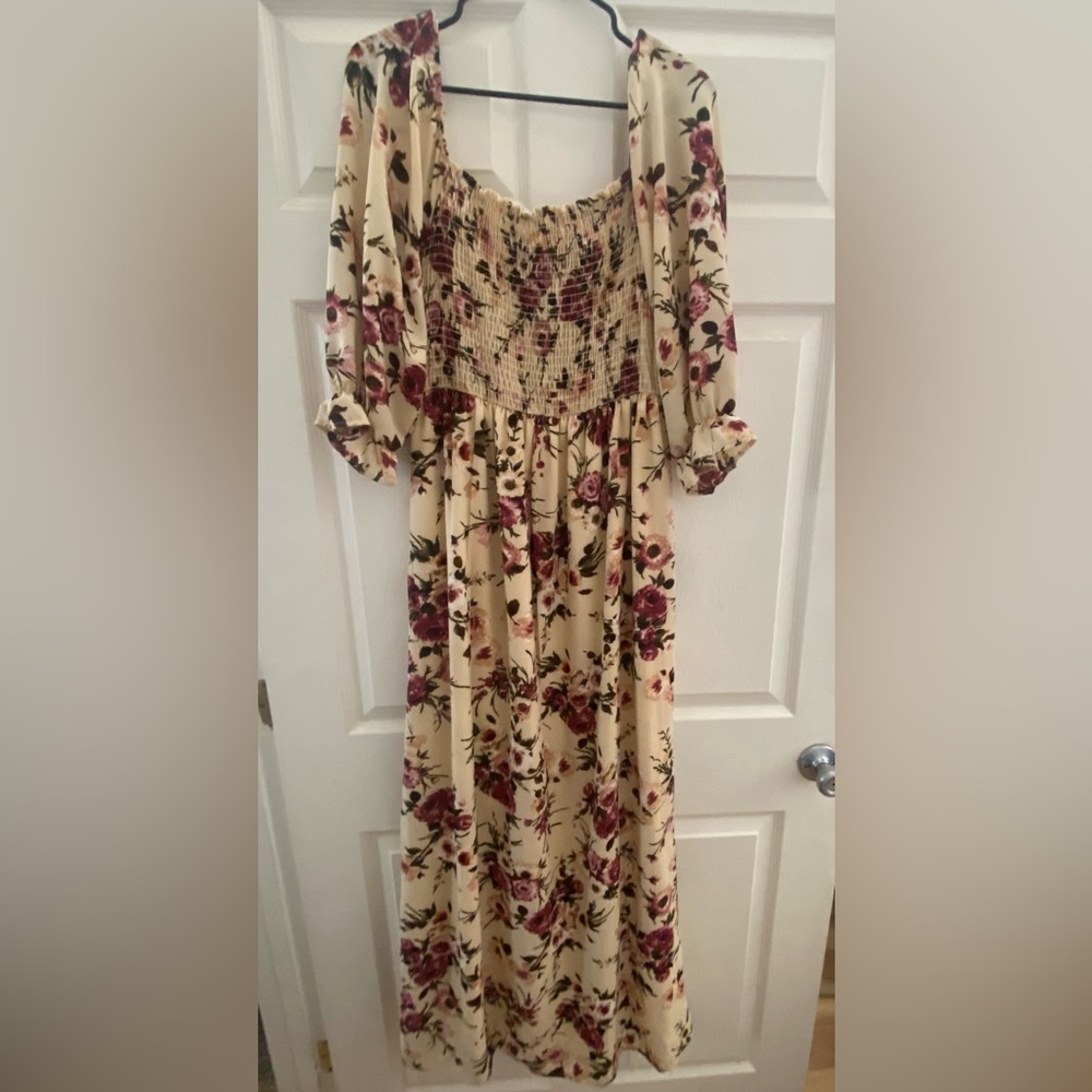 Magnolia floral maxi dress